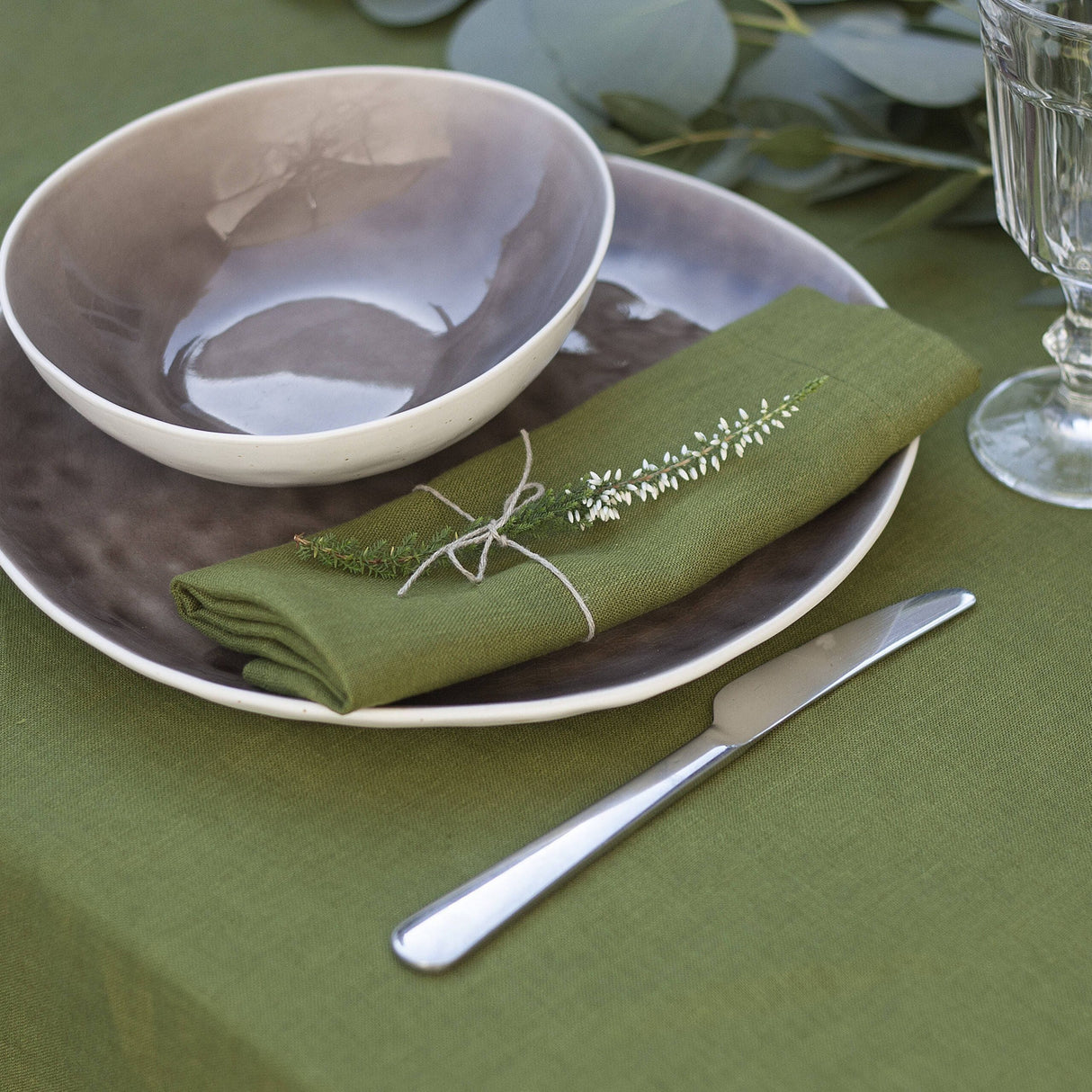 Set of Green Linen Tablecloth and 4 Napkins,Linen Tablecloth and Napkins