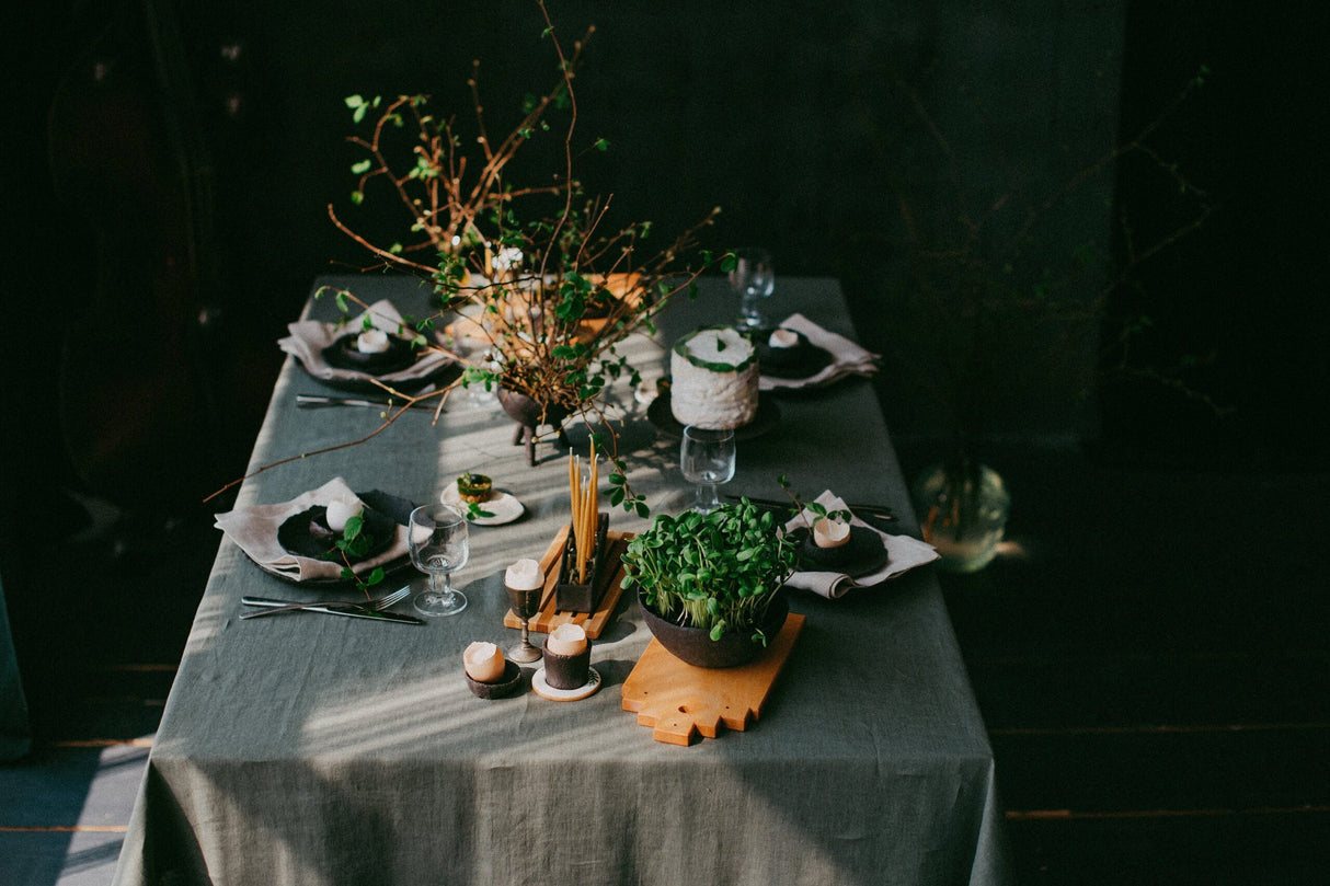 Set of Linen Tablecloth and 4 Napkins, Linen Tablecloth and Napkins