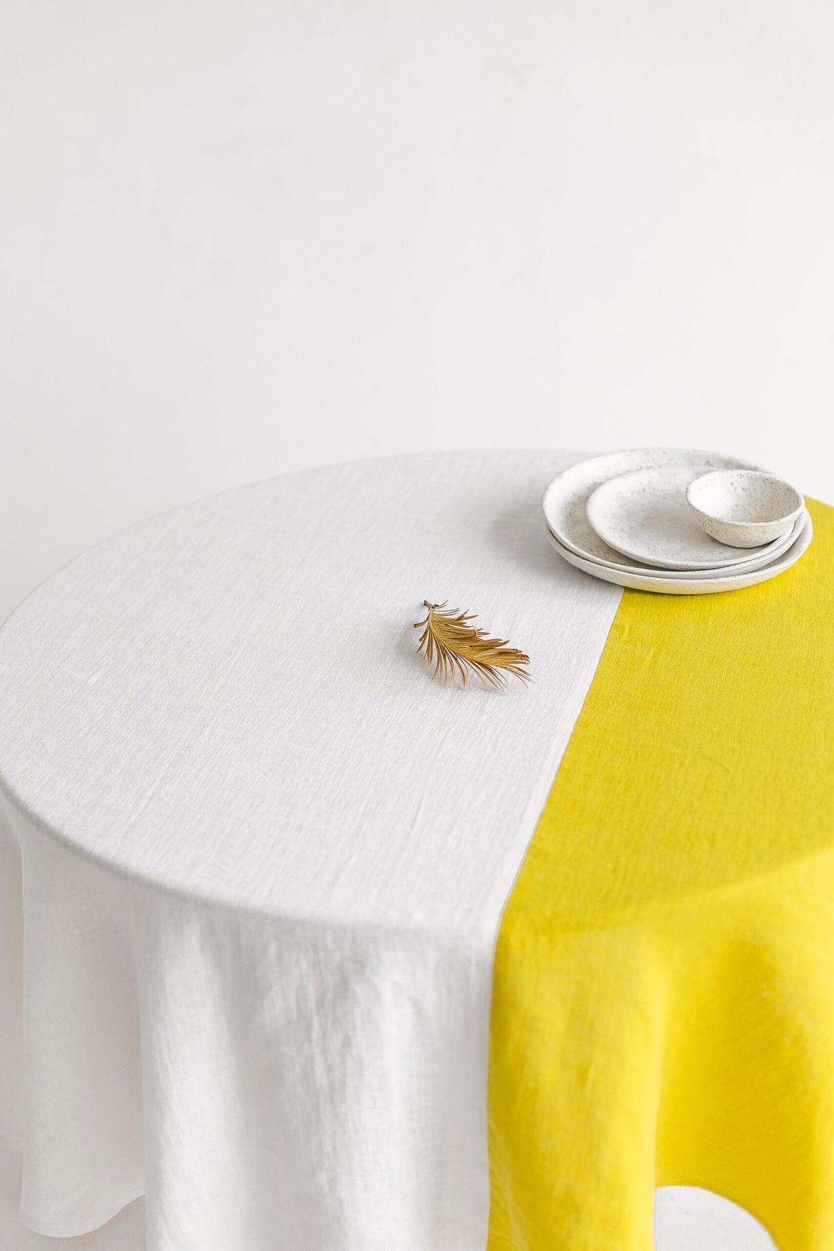 Color Block Yellow Round Linen Tablecloth, Off White Soft Round Linen Tablecloth
