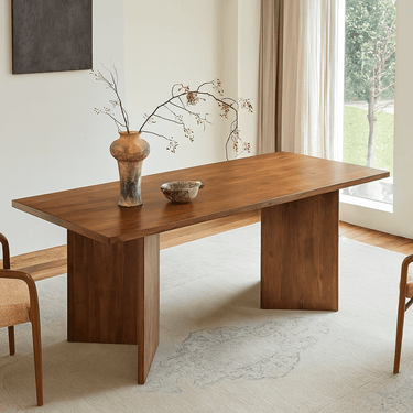 Minimalist Scandinavian Solid Wood Dining Table For Dining Room